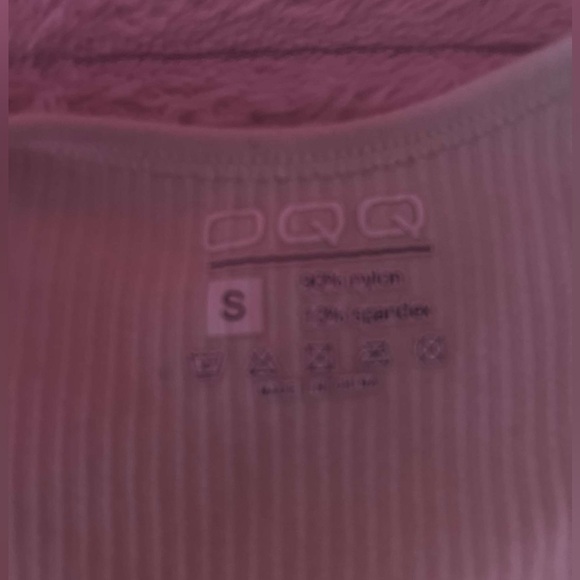 Pink Ribbed Top - Picture 2 of 3